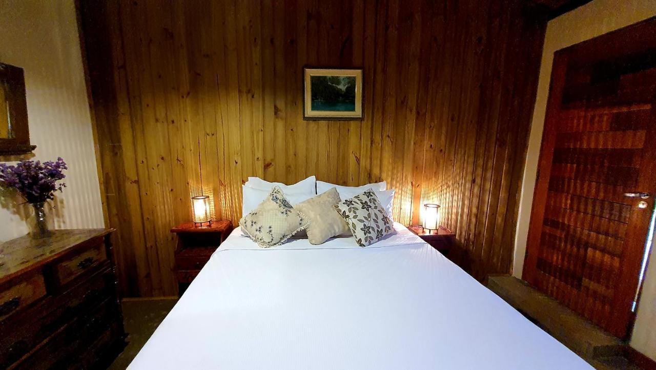 ピニャウジーニョ Sitio Belucci Bed & Breakfast エクステリア 写真