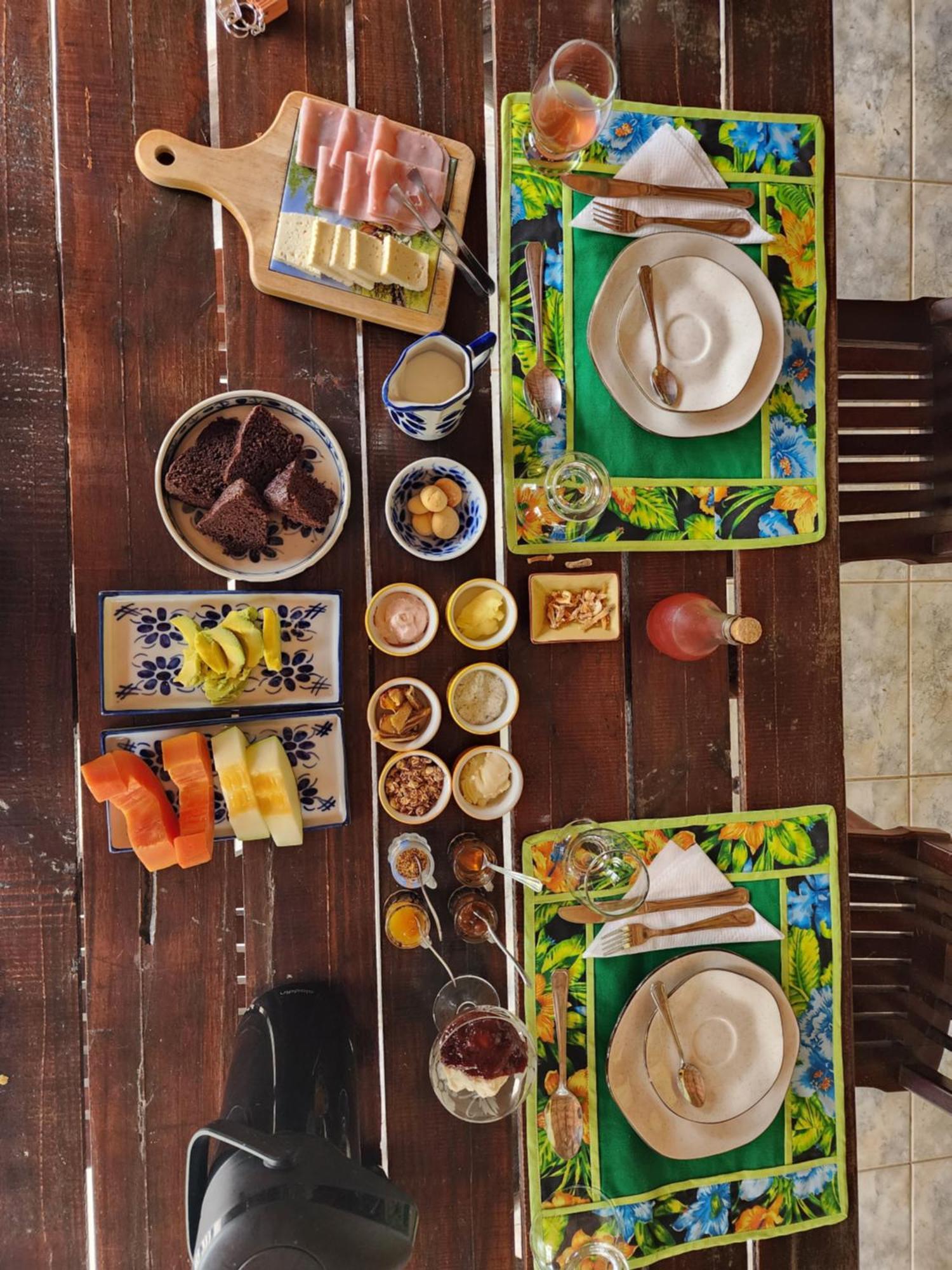 ピニャウジーニョ Sitio Belucci Bed & Breakfast エクステリア 写真
