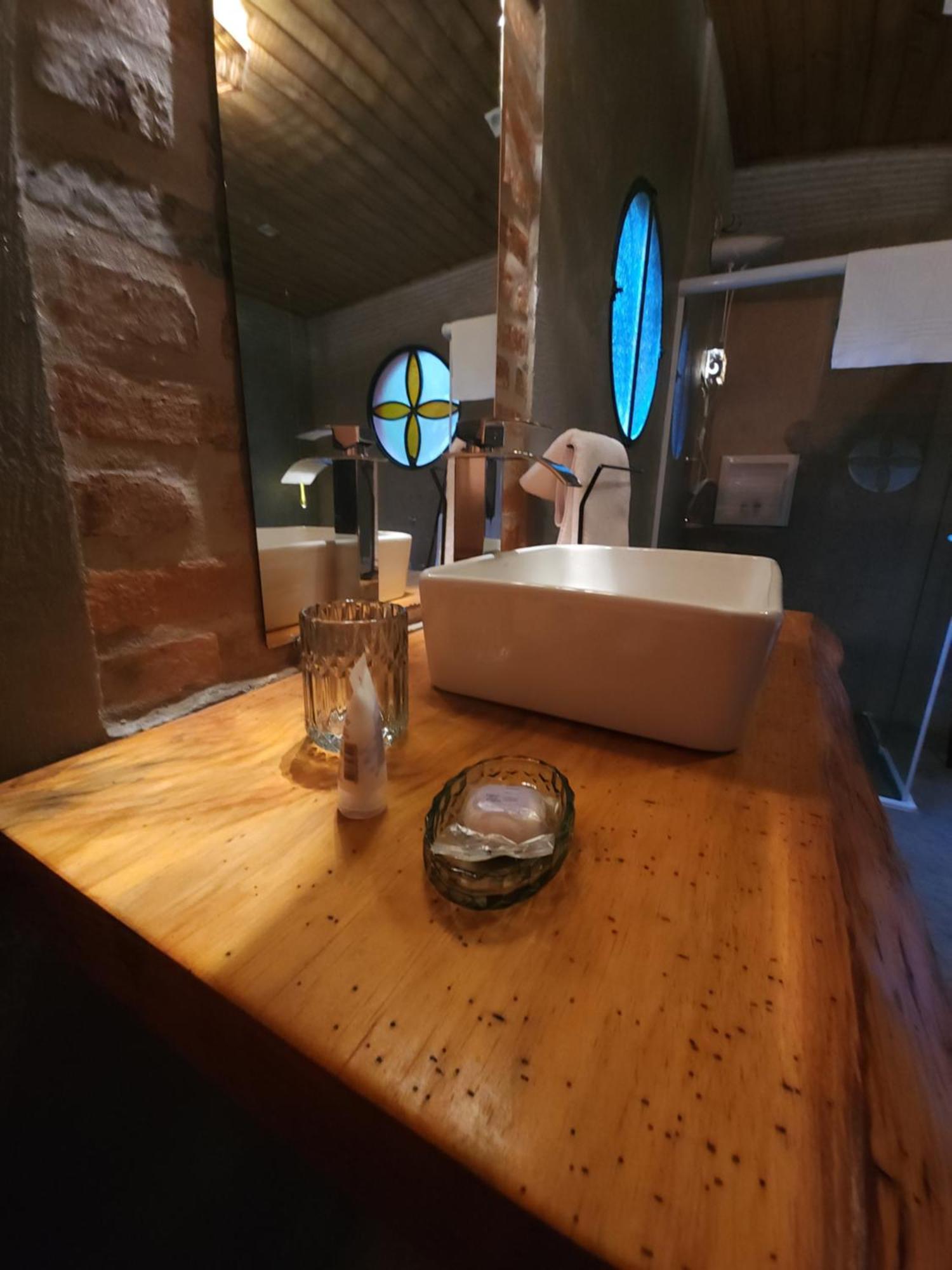 ピニャウジーニョ Sitio Belucci Bed & Breakfast エクステリア 写真