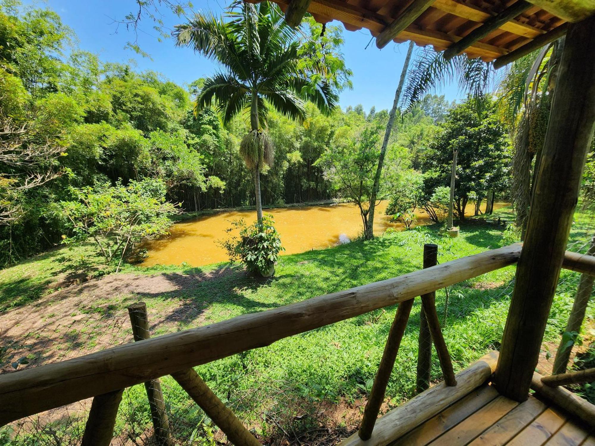 ピニャウジーニョ Sitio Belucci Bed & Breakfast エクステリア 写真